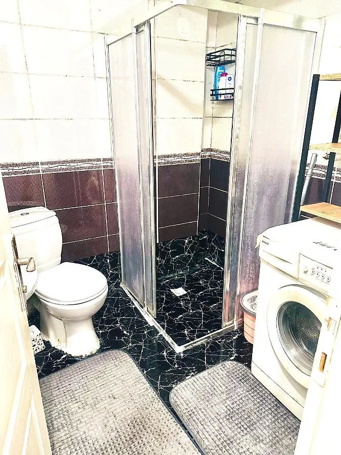 Close To Akasary Metro Station Apartamento Istambul